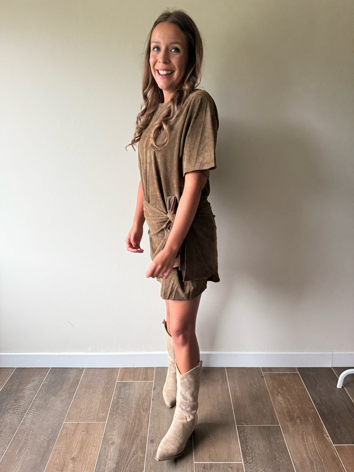 Kleedje suede khaki
