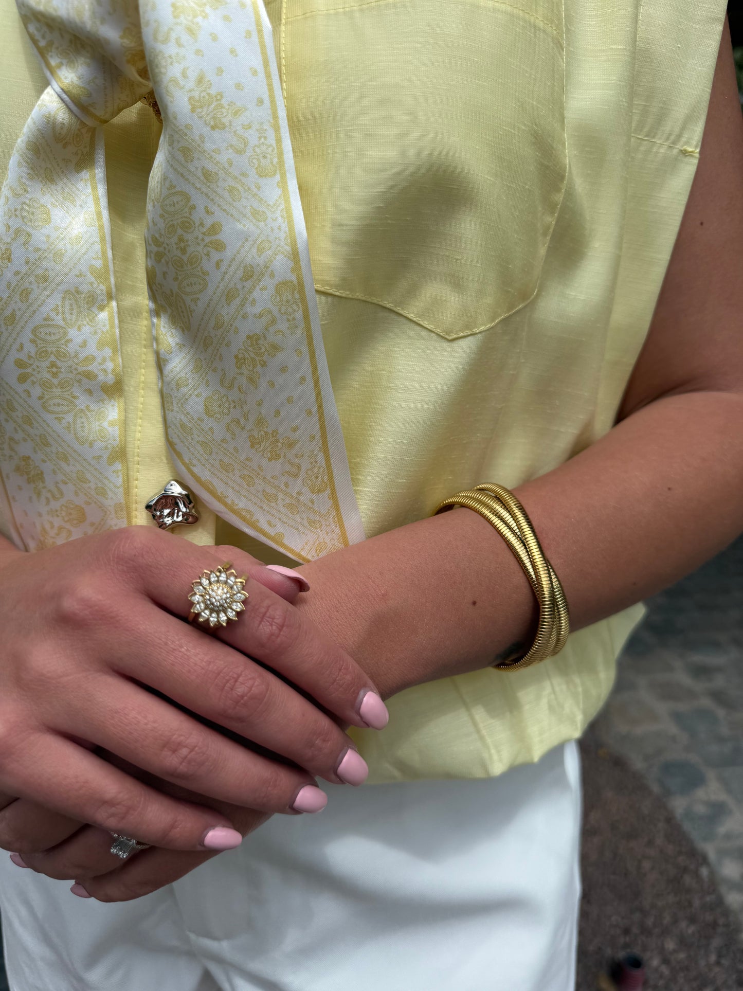 Bloom ring