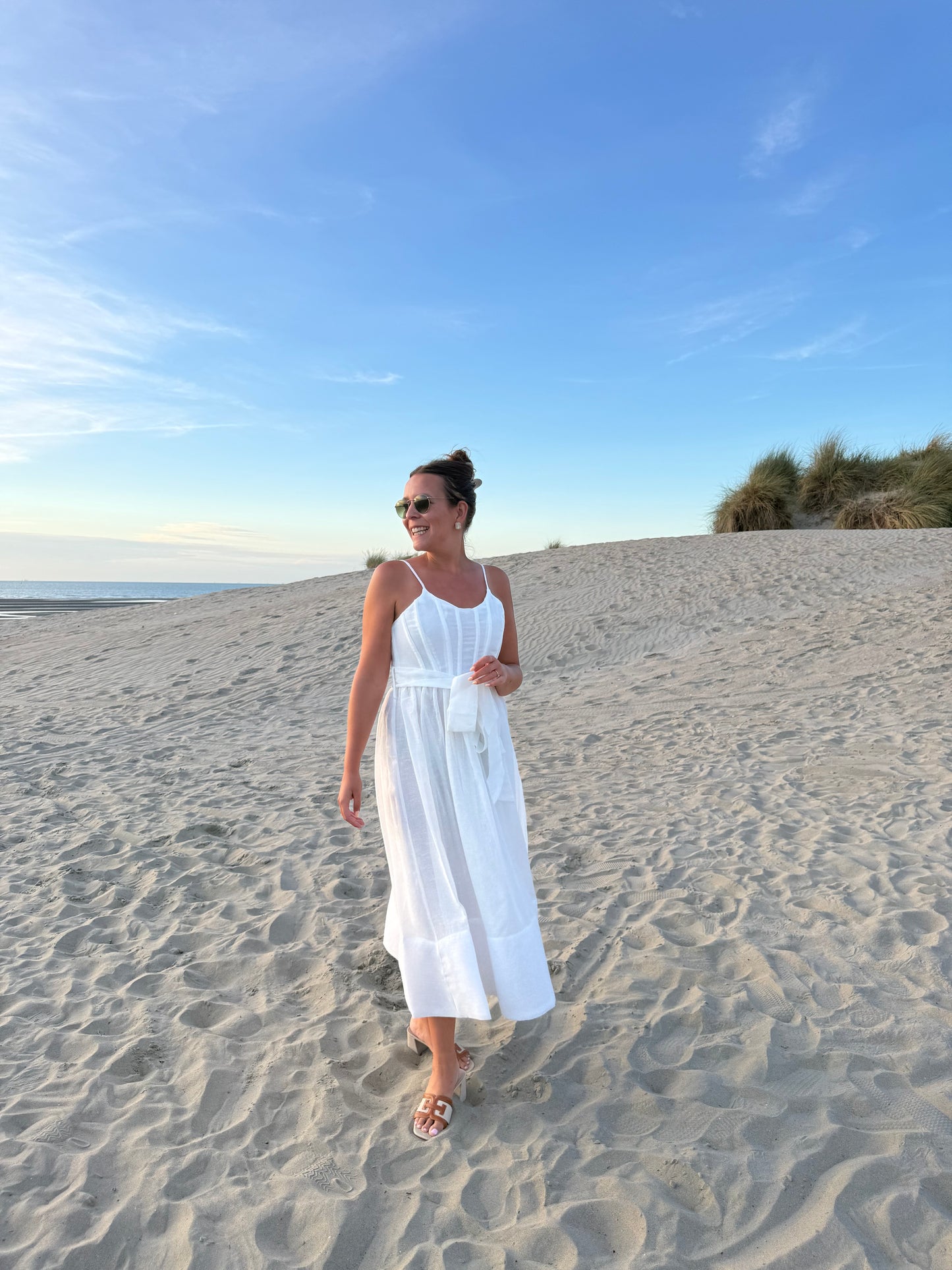 Capri white dress