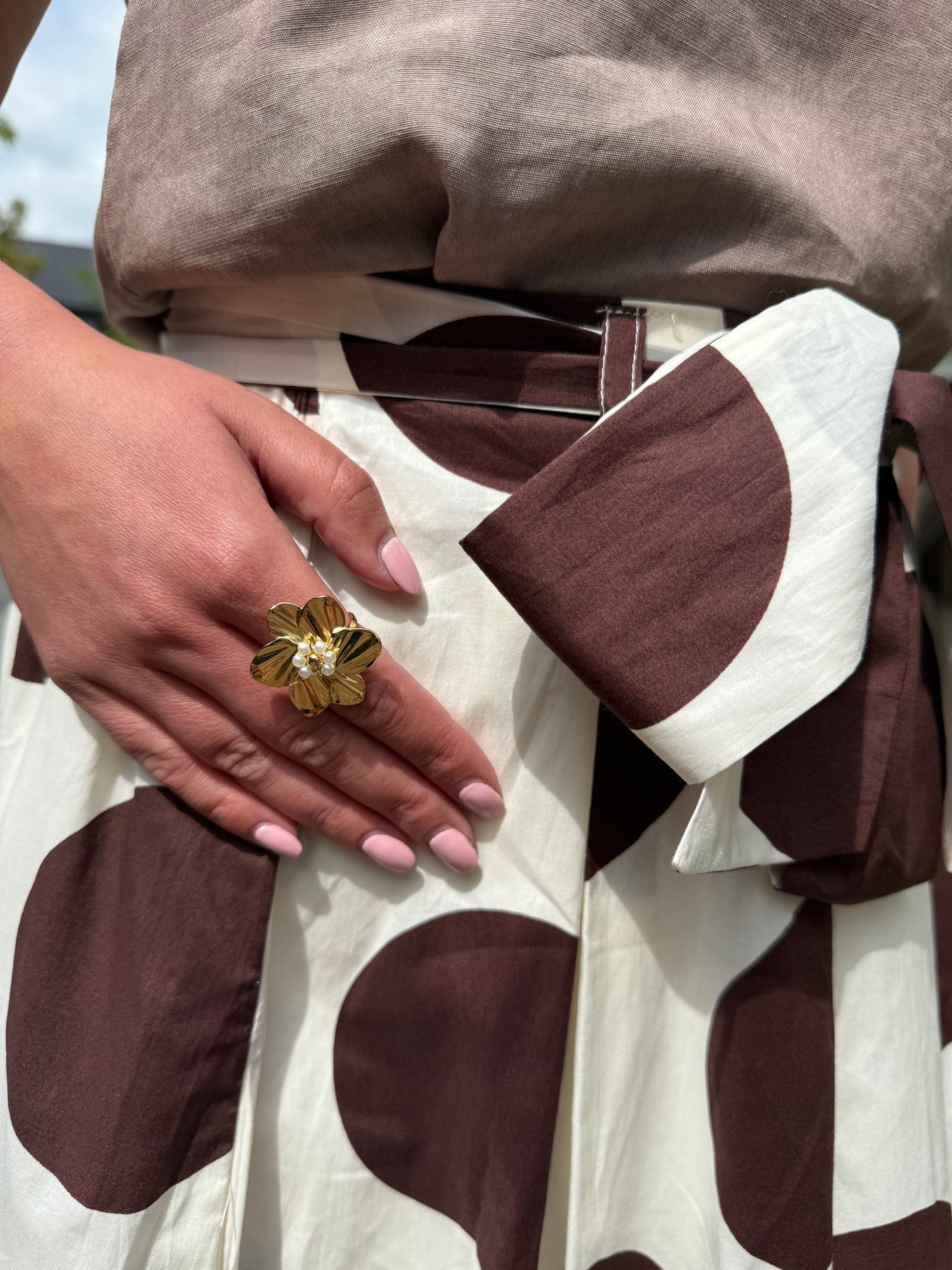 Ring bloemen met pareldetails