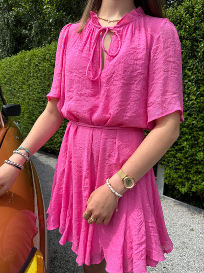 Ruffle dress roze