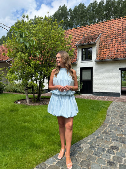 Lichtblauwe ballonjurk
