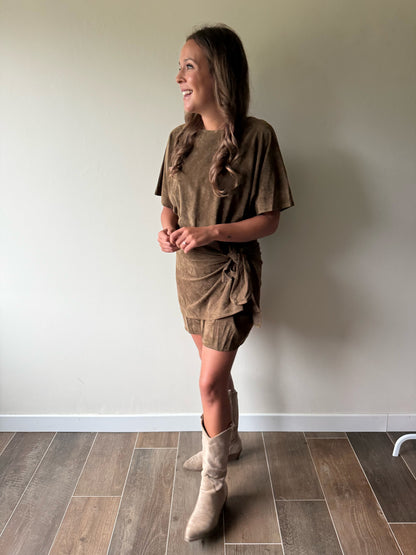 Kleedje suede khaki