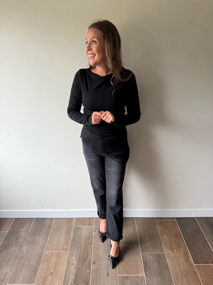 Zwarte trui met kant