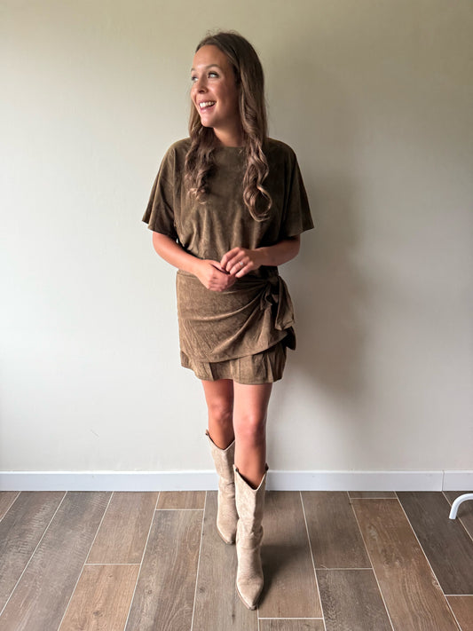 Kleedje suede khaki