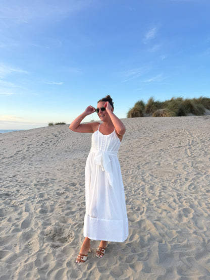 Capri white dress