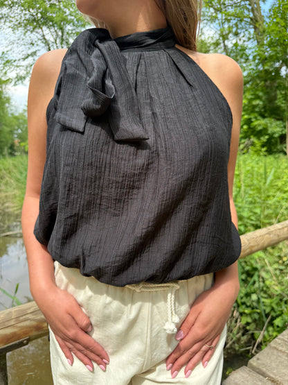 Zwarte halter top