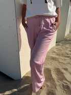 Roze broek mama